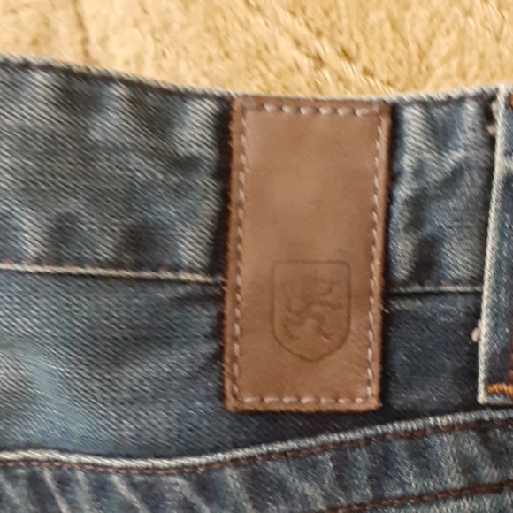 Jeans - Picture 2 of 2